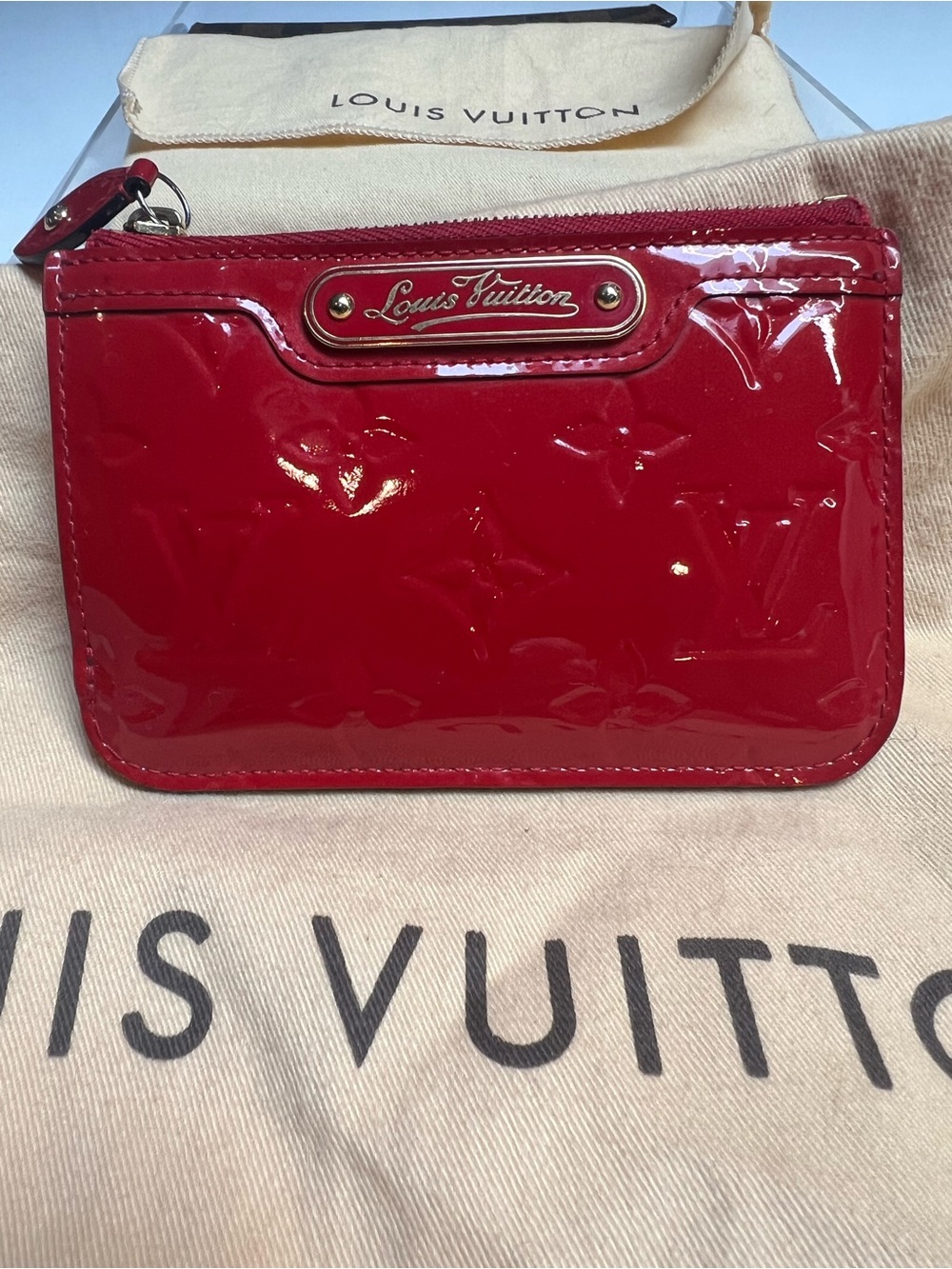 Authentic!! Louis Vuitton Vernis Red Patent Zippy Key & Coin Purse